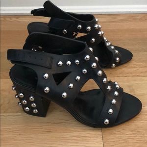 Vero Cuoio studded sandals